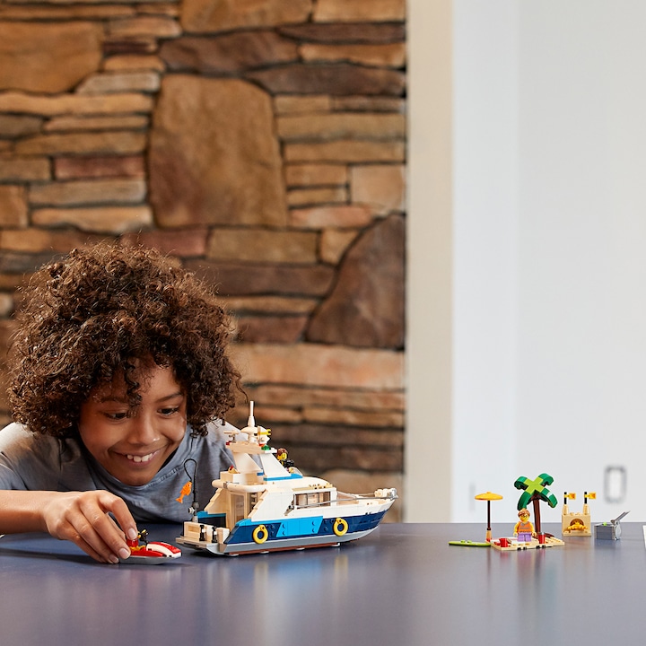 Produktbild LEGO Abenteuer auf der Yacht (31083, LEGO Creator 3-in-1)