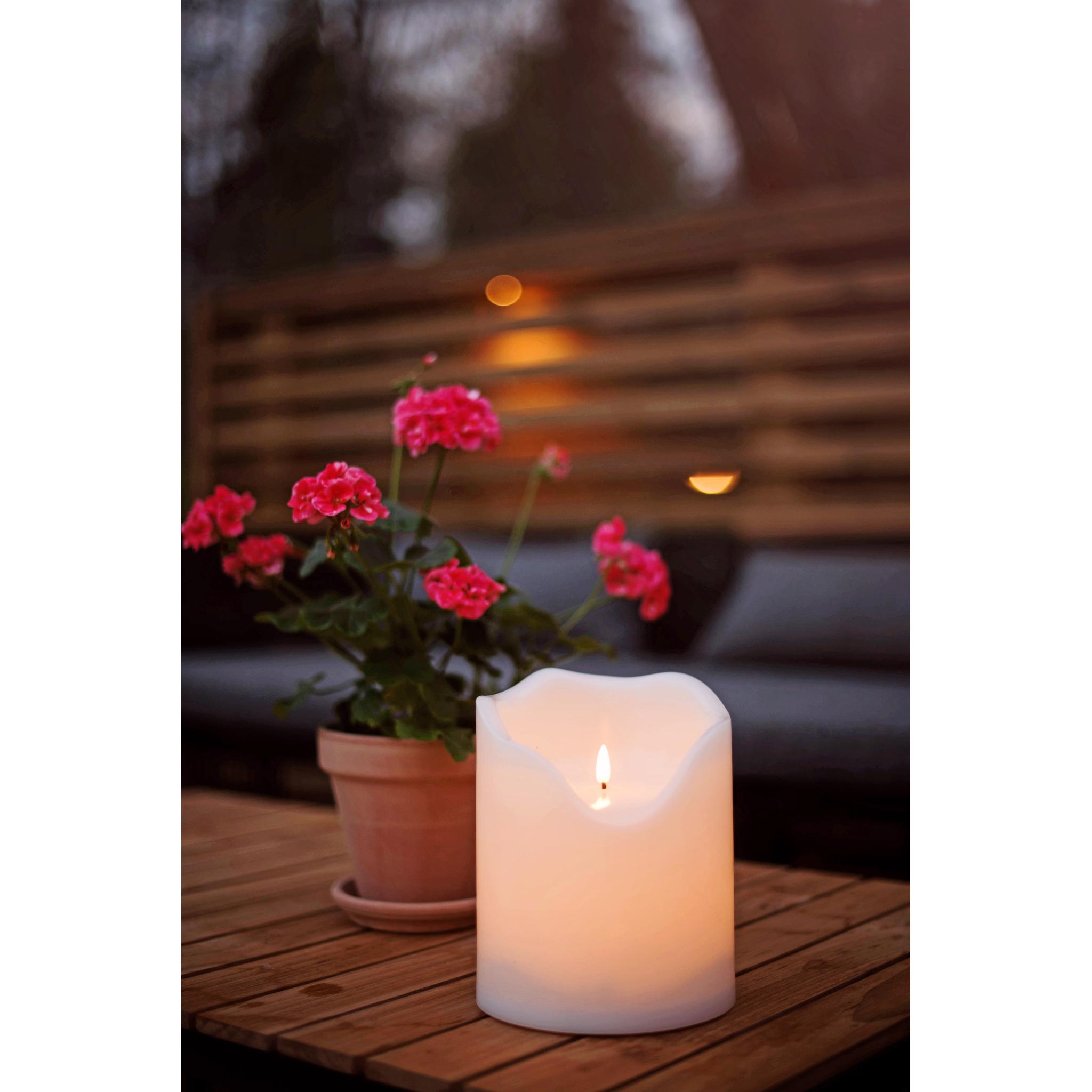 Thumbnail - Star Trading, LED Kerzen, LED-Kerze Pillar Flamme Grand 16 cm x 20 cm, Weiss (1 x)