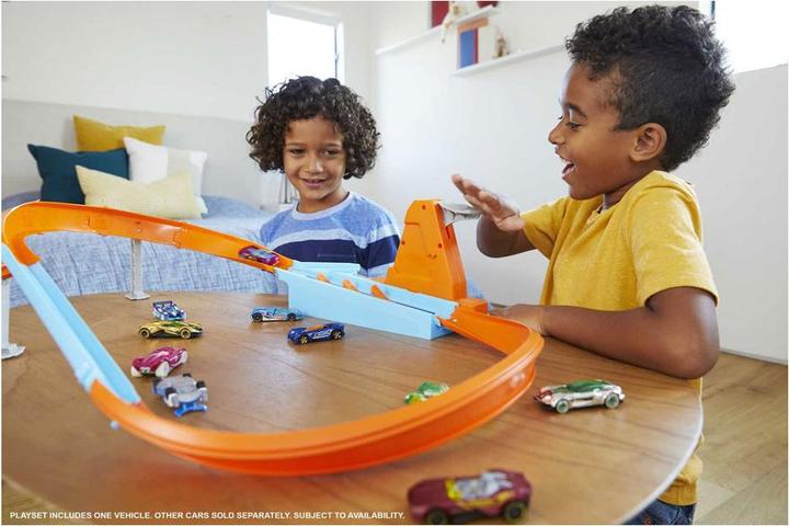 Produktbild Hot Wheels Speed Boost Champion Trackset