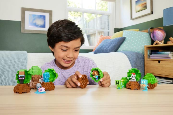 Actual product image Minecraft Mini Mode Spawn Egg (assorted - randomised)