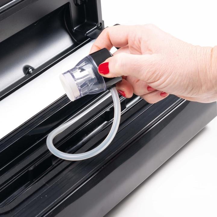 Actual product image Macom Forever Fresh Vacuum Machine
