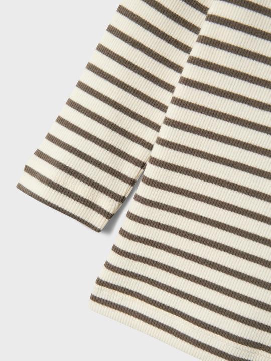 Nutritional values and ingredients Name it Nmnbani Ls Xsl Top Noos (80)