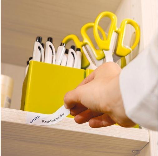 Actual product image Avery Universal labels