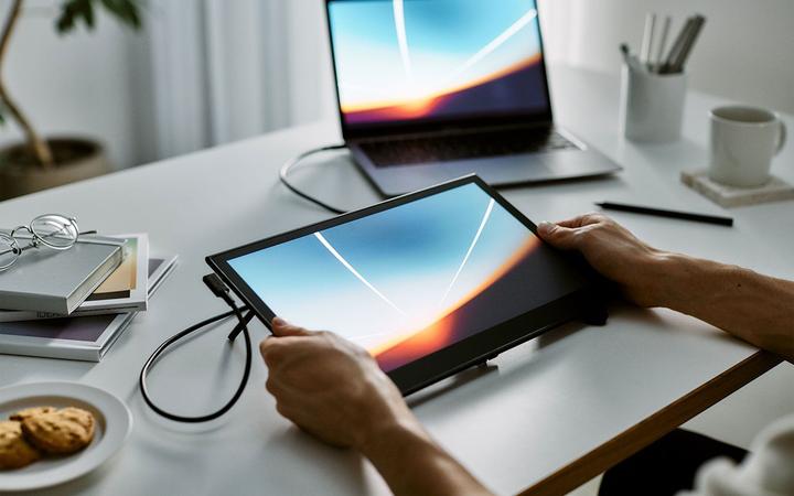 Immagine prodotto Wacom Supporto pieghevole Movink 13