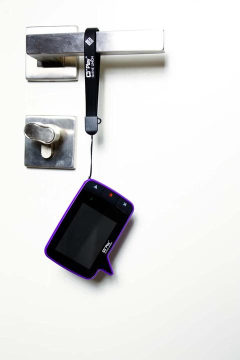 Actual product image Native Union Play Video Memo