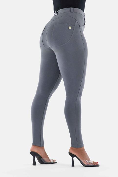 Actual product image Freddy WR.UP® Shaping Pants - Curvy WRUP1RC001NS (L)