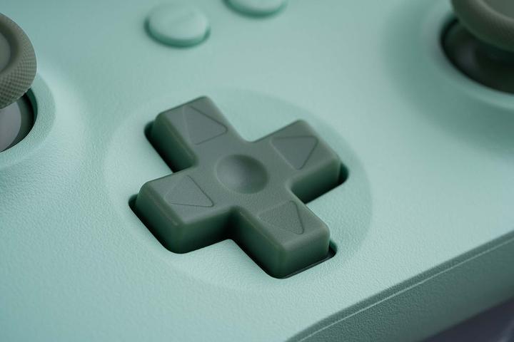 Actual product image 8bitdo Ultimate C Wired USB Green (Android, Windows)