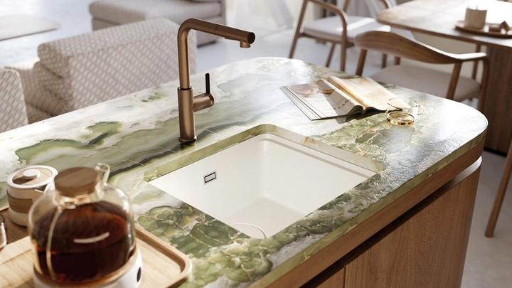 Actual product image Deante Kitchen mixer tap with pull-out spout