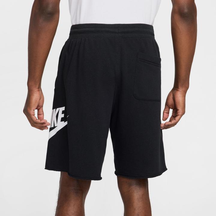 Actual product image Nike Club Alumni French Terry Short (M)