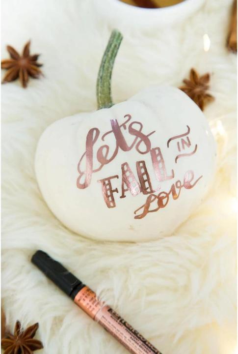 Image du produit Sakura Marqueur vernis Pen-Touch 2.0 mm, M, cuivre (1 x)