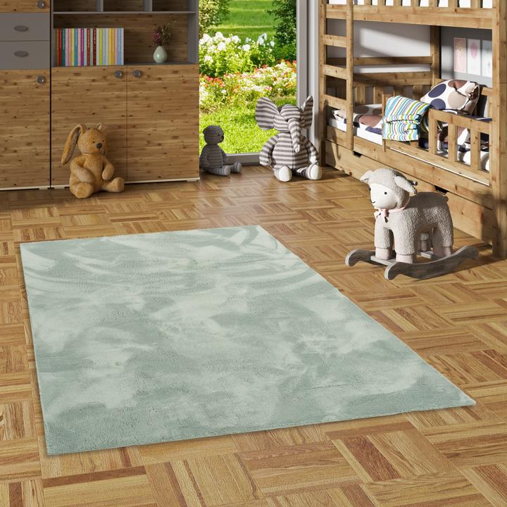 Actual product image Pergamon Kids super soft fur rug Pearl Kids (140 x 200 cm)
