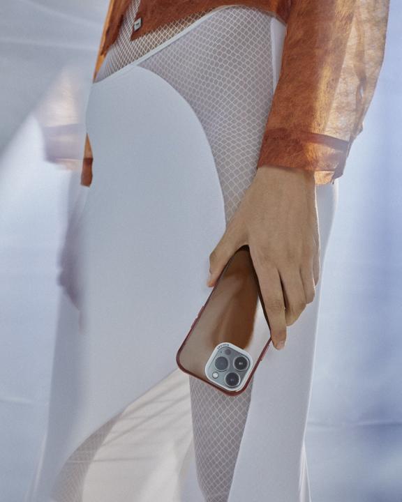 Produktbild Nudient Form Case Apple iPhone 14 Pro Max Clear Brown (Apple iPhone 14 Pro Max)