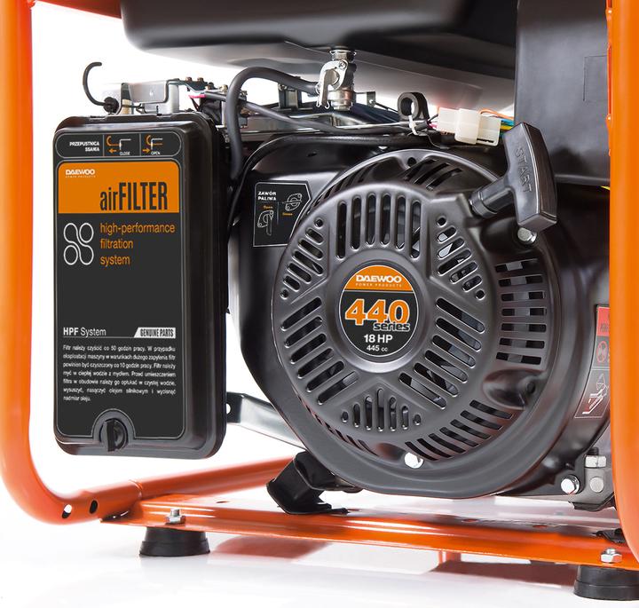 Produktbild Daewoo Power Products Benzin Stromerzeuger (7000 W, 30 l)