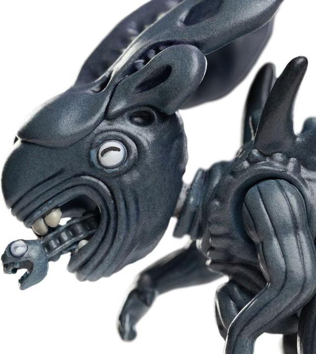 Actual product image Weta Workshop Alien - Queen Figure Micro Epic