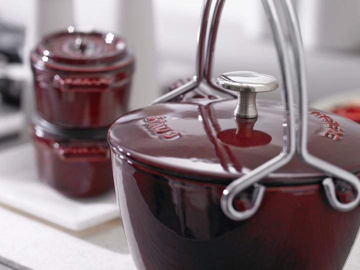 Produktbild Staub Teekanne Vitamin Grenadine rund 1.15 lt., 16.5 cm (1.15 l)