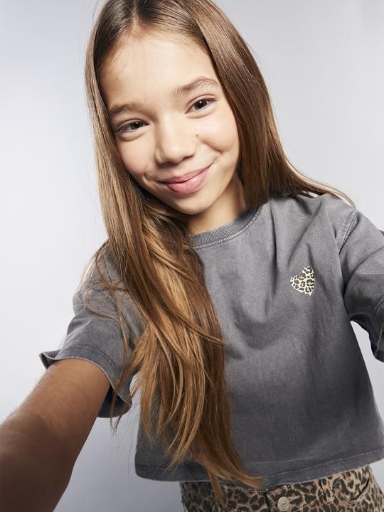 Actual product image Jonen Mädchen Cropped-Shirt mit kurzen Ärmeln (134)