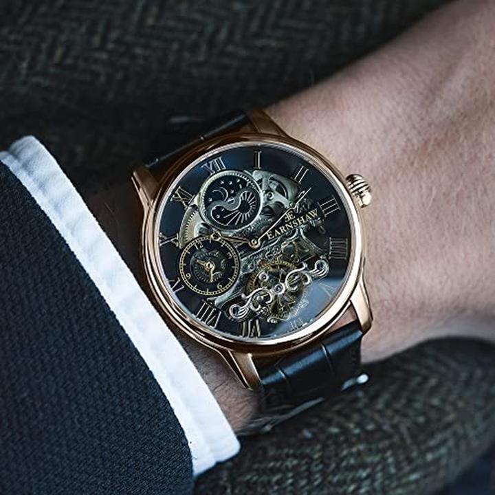 Actual product image Thomas Earnshaw ES-8006-07 Longitude (Analogue wristwatch, 44 mm)