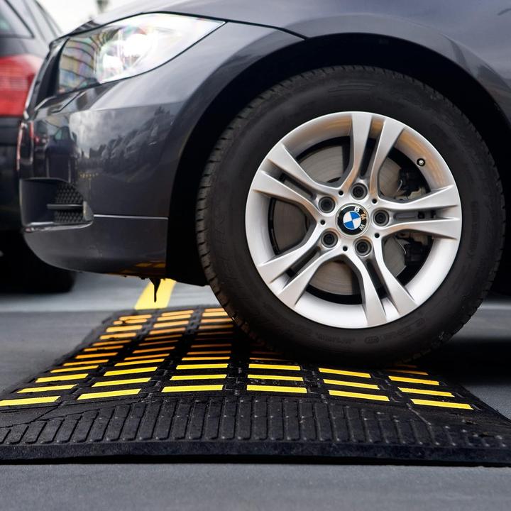 Actual product image Justrite Speed Bump