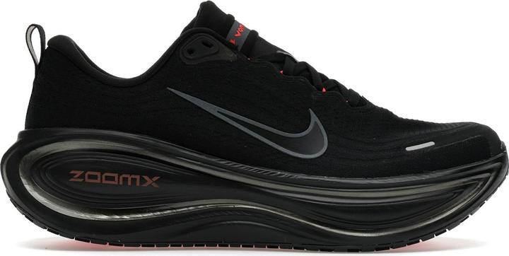 Immagine prodotto Nike Vomero Plus Black Bright Crimson (41)