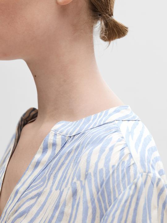 Immagine prodotto Selected Top con stampa e maniche corte (34)