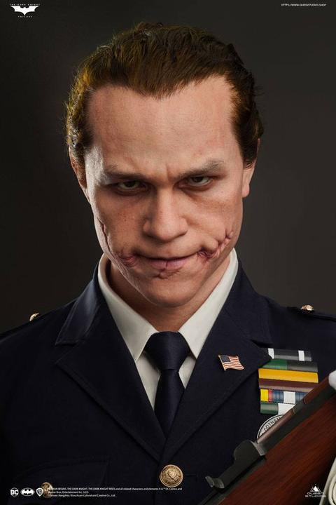 Actual product image Queen Studios The Dark Knight Bust 1/1 The Joker (Police Uniform) 87 cm