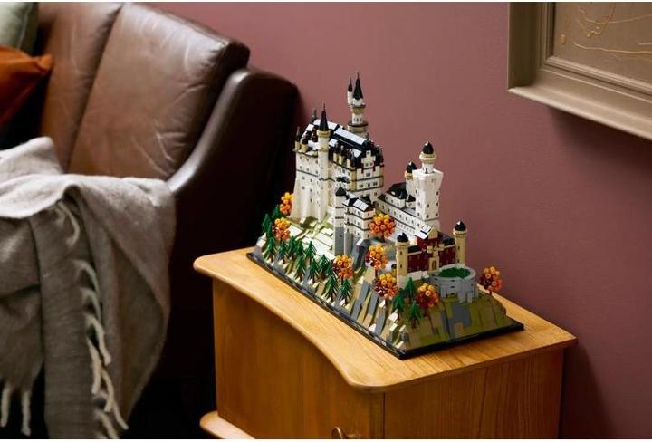 Productafbeelding LEGO Kasteel Neuschwanstein (LEGO Architectuur)