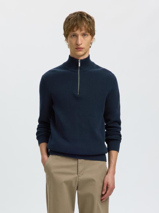 Actual product image Selected Half-zip jumper (S)
