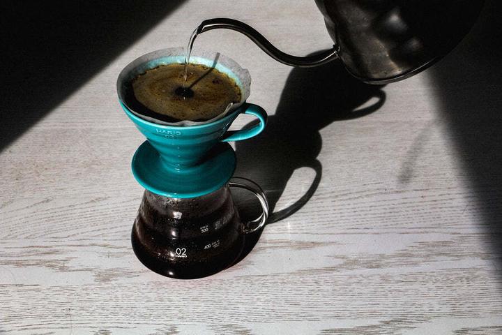 Actual product image Hario V60 02 Coffee Dripper, ceramic, gray