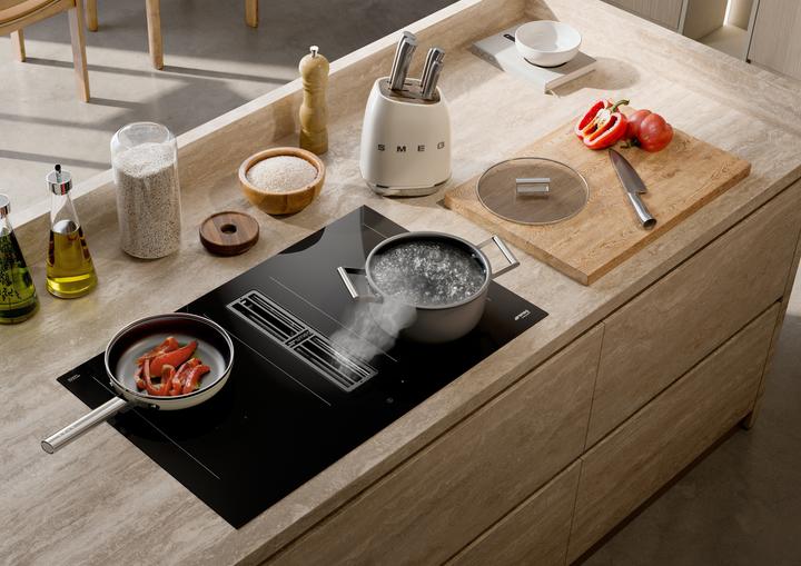 Actual product image Smeg KBSF02WH