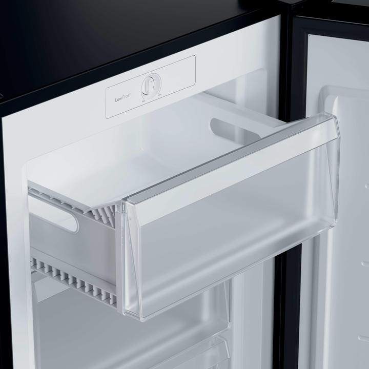 Actual product image Candy CNUQ2L58EBH (Stand-alone, 90 l)