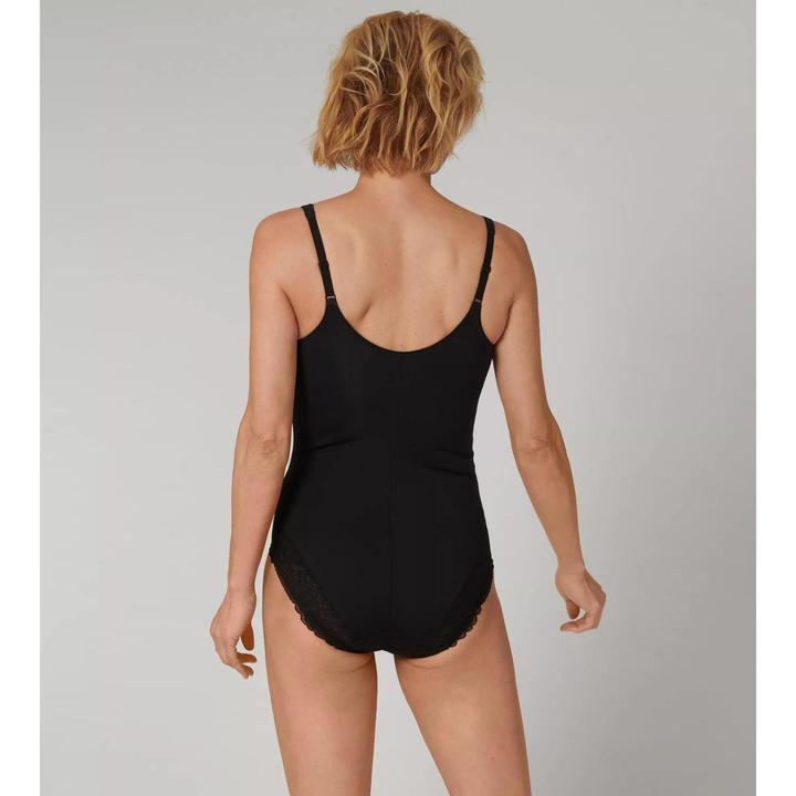 Immagine prodotto Triumph body in cotone stringato modern