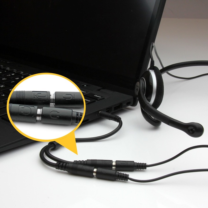 Produktbild StarTech 3,5mm Klinke Audio Y-Kabel - 4 pol. auf 3 pol. Headset Splitter (0.20 m)