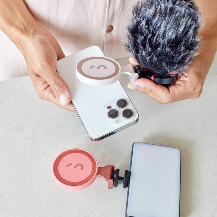 Actual product image ShiftCam SnapShoe holder (Midnight)