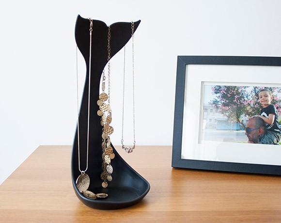 Immagine prodotto j-me Supporto per collana di balena