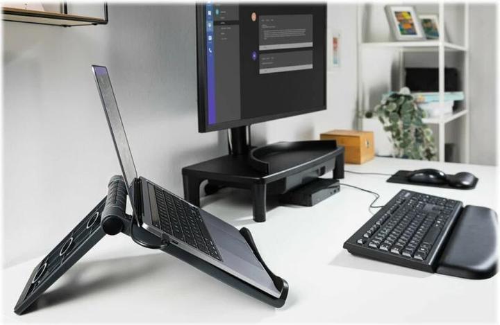 Produktbild Delock 15pin SATA zu 4pin straight Kabel (6 cm, SATA)