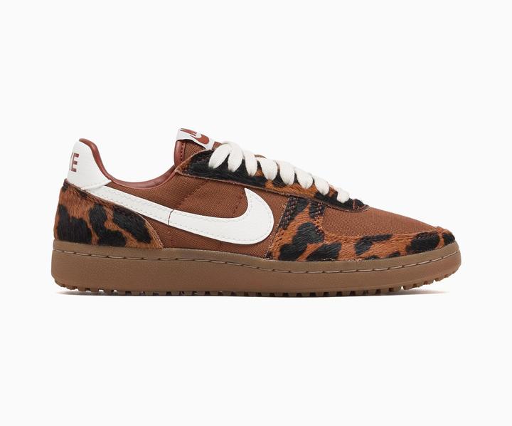 Produktbild Nike Women's Field General (35.5)