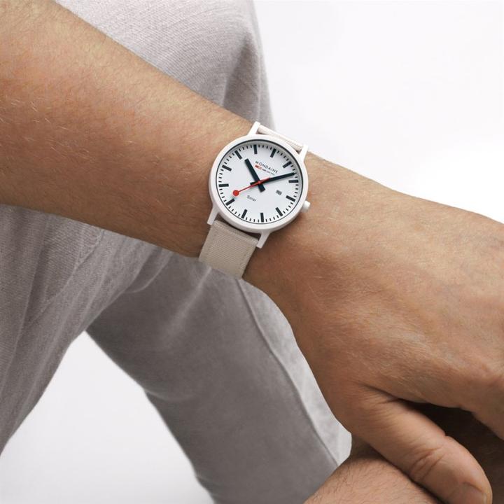 Immagine prodotto Mondaine essence (Fatto in Svizzera, 41 mm)