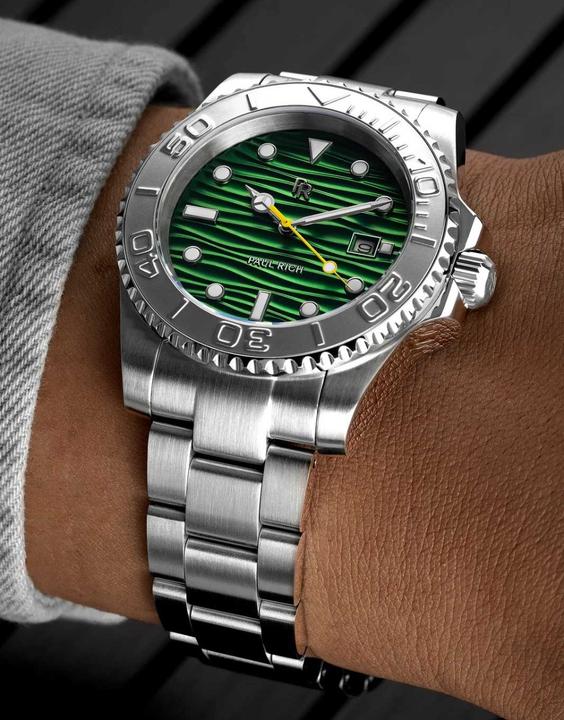 Actual product image Paul Rich PR-46707 Herrenuhr Crystal Bay Emerald Isle Silver Green 40mm 5ATM (Analogue wristwatch)