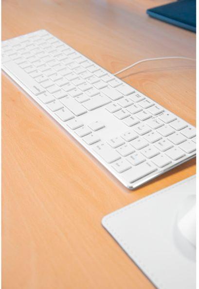 Actual product image Speedlink RIVA Slim Metal Scissor Keyboard, white - DE Layout (DE, Cable)