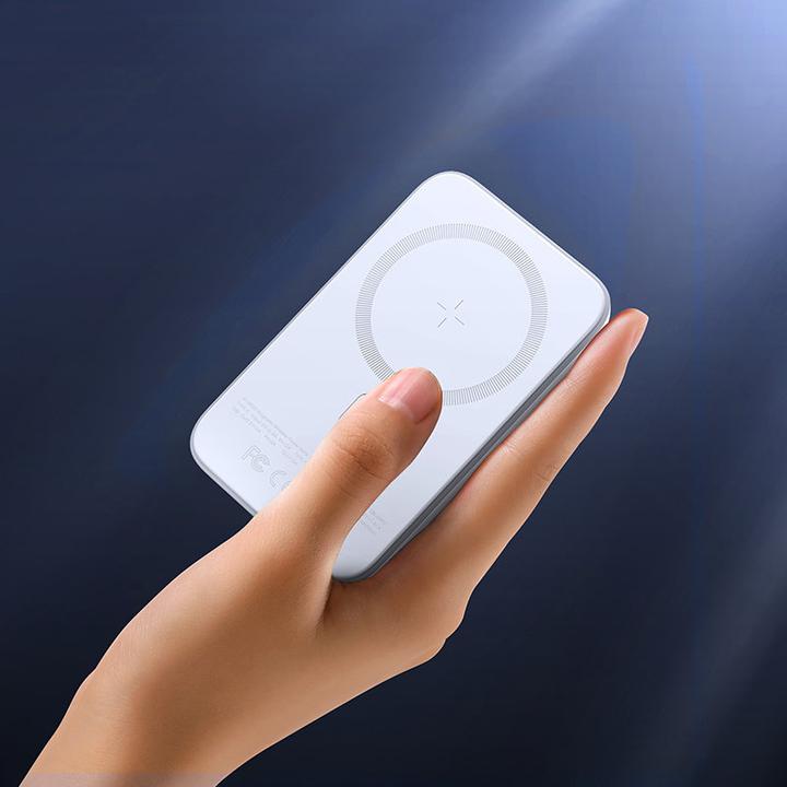 Actual product image Joyroom Mini Magnetic Wireless Powerbank (20W) (10000 mAh, 20 W, 37 Wh)