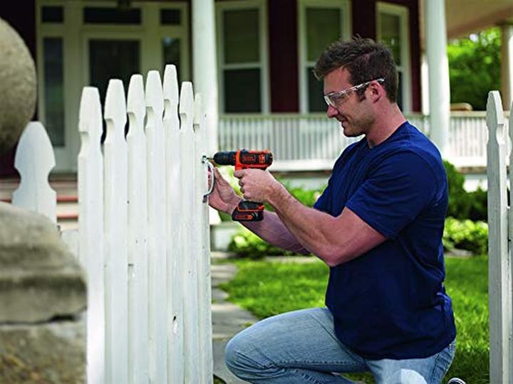 Actual product image Black & Decker & Decker BDCDD12BAFC Drilling machine (Drill driver, Power drill)