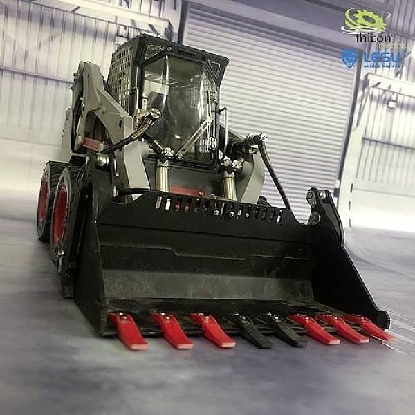 Actual product image Thicon Models 58500 Skid steer loader 1:14 electric RC functional model kit