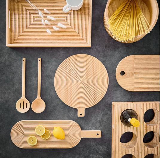 Actual product image Zeller Present Cutting board "Stripes", rubber tree