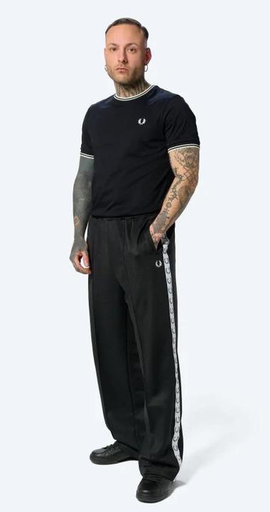 Actual product image Fred Perry Double stripe T-shirt (S)