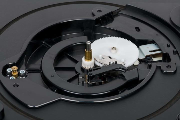 Produktbild Thorens TD-101A *schwarz* (Vollautomatisch)