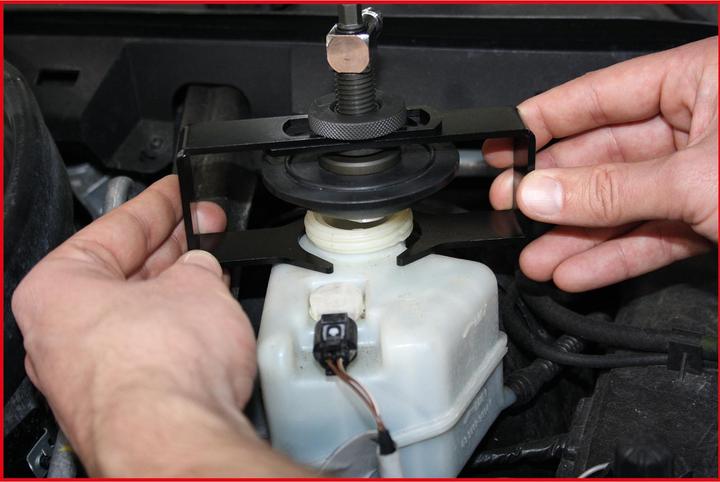 Actual product image KS Tools Universal-Entlüfterstutzen-Adapter