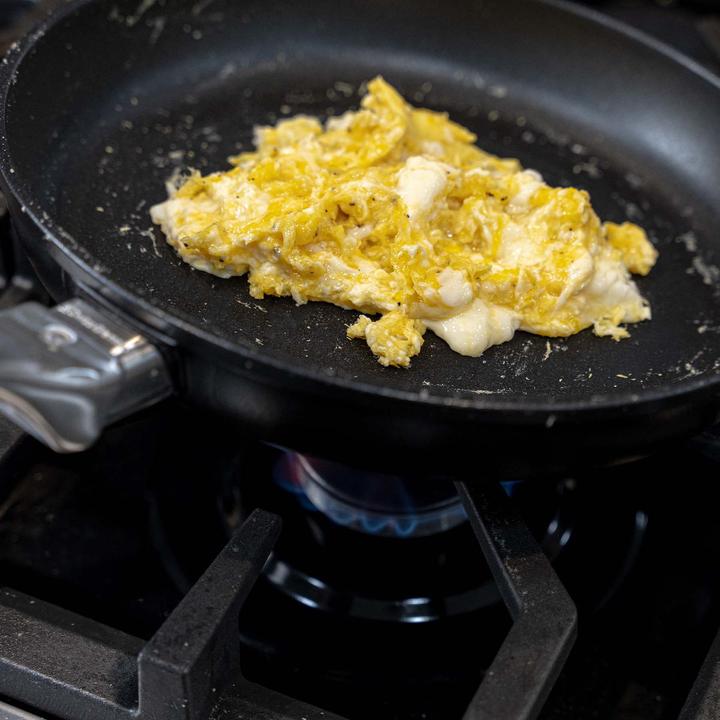 Image du produit Swiss Diamond CXD Induction Poêle sans PFAS 32 cm (32 cm, Poêle à frire, Fonte d'aluminium)