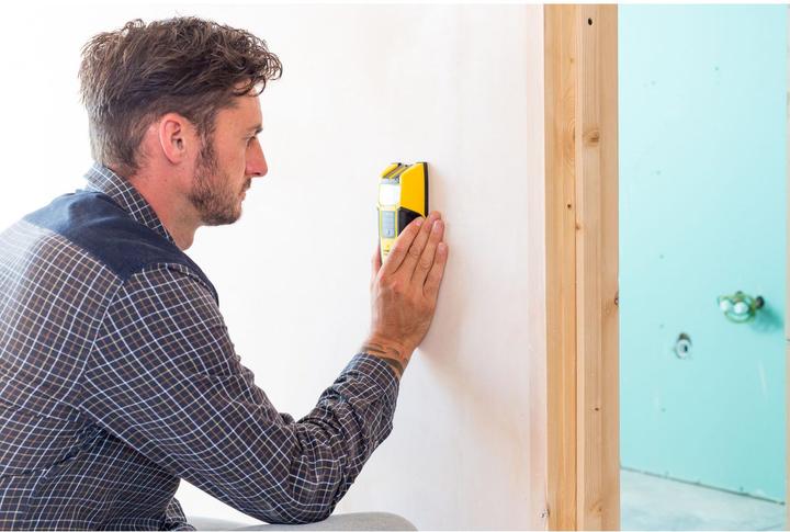 Actual product image Stanley Material detector S300