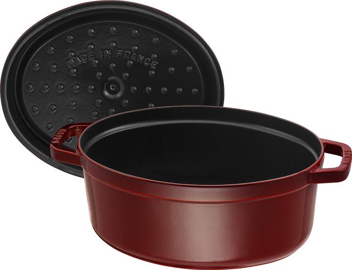 Actual product image Staub Cocotte (31 cm, Casserole + Stewpot, Cast iron)