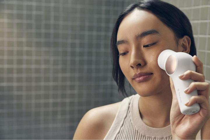 Actual product image Therabody TheraFace Pro